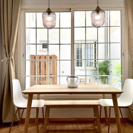 Encantador Apartamento Con Patio Málaga Dış mekan fotoğraf