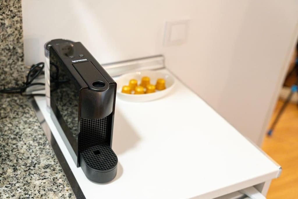 Encantador Apartamento Con Patio Málaga Dış mekan fotoğraf