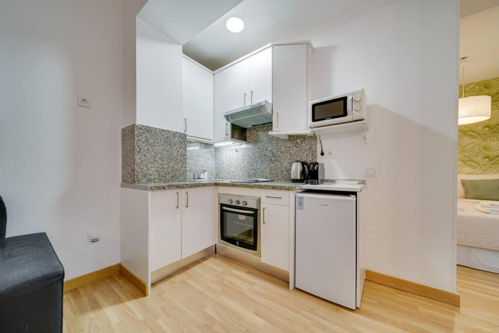 Encantador Apartamento Con Patio Málaga Dış mekan fotoğraf